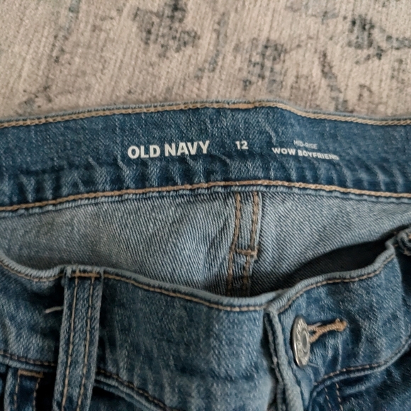 Mid-rise Wow boyfriend jeans, like new - Picture 2 of 4